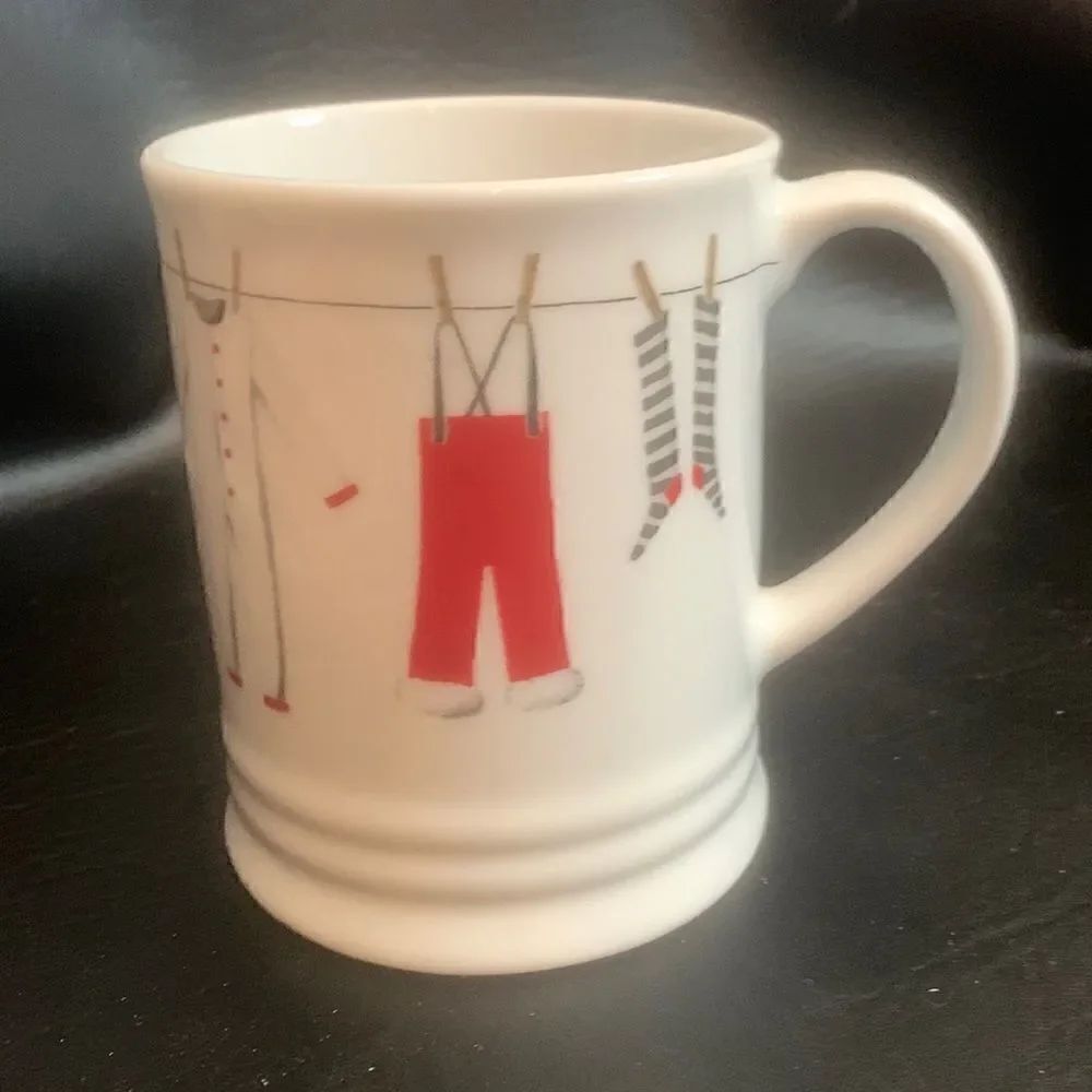 Fringe Christmas Holiday Pajamas 16 Ounce Coffee Red White Green Porcelain Mug